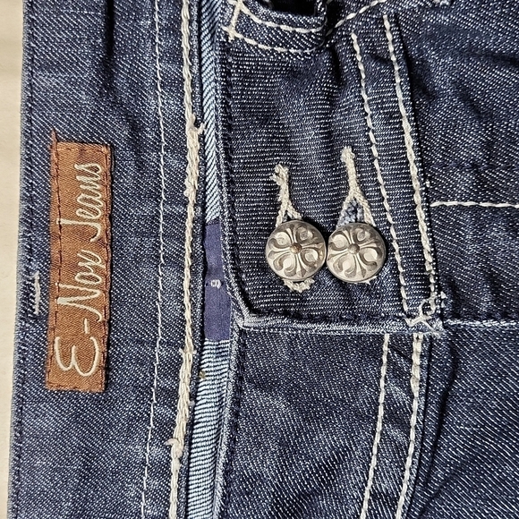 E-Nox Crystal Studded Angle Wing Pockets Mid-rise Bootcut Jeans. - Picture 5 of 7